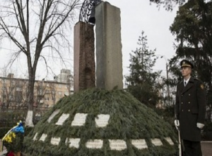В Киеве почтят память ликвидаторов Чернобыльской аварии 