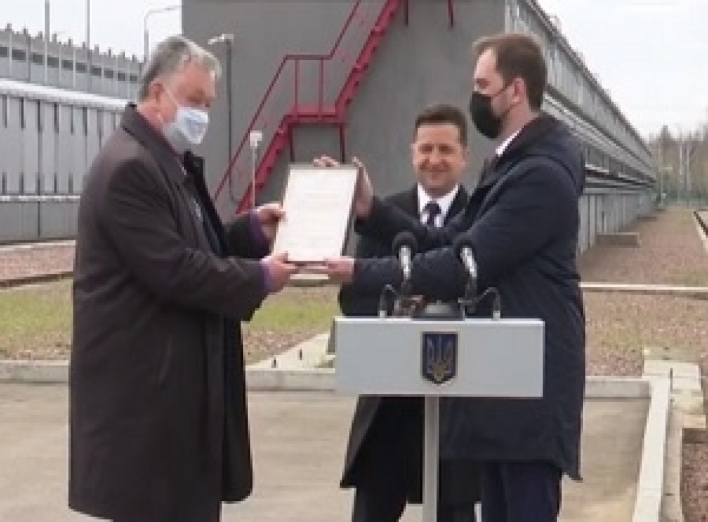 Президент Володимир Зеленський виступив на врученні ліцензії на експлуатацію СВЯП-2