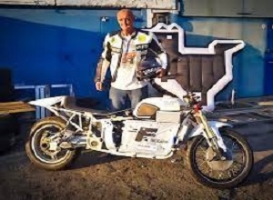 Знаменитый мотоцикл "Днепр" - серийный электробайк
