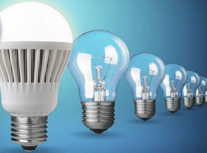 Безкоштовні LED-лампи українці зможуть отримати з 16 січня. Як працюватиме програма?
