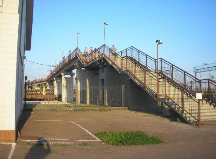 У Чернігові закрили міст біля залізничного вокзалу: що відомо?