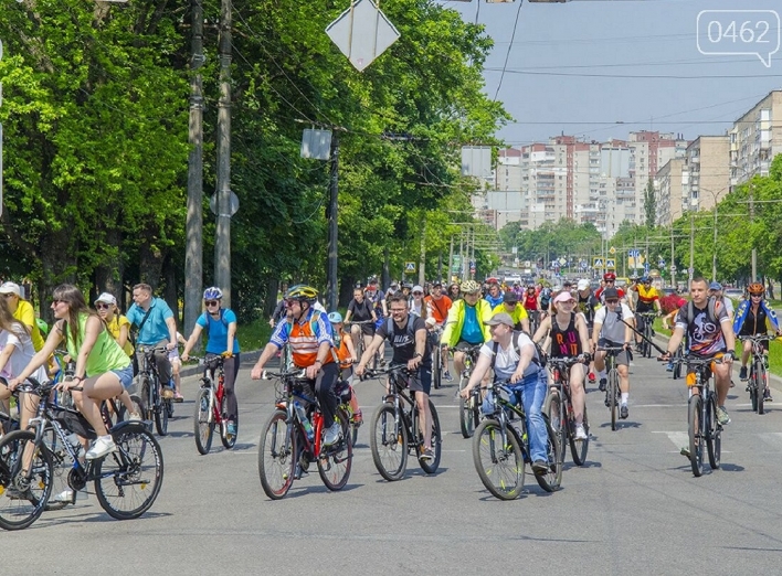 Близько 400 учасників зібрав "Велодень-2023" в Чернігові (фото, відео)
