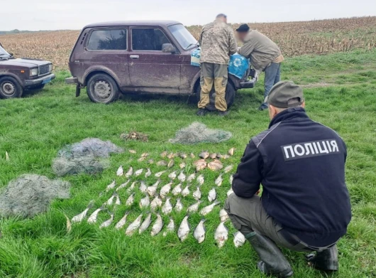 Чернігівська поліція розслідує факт браконьєрства під час нересту